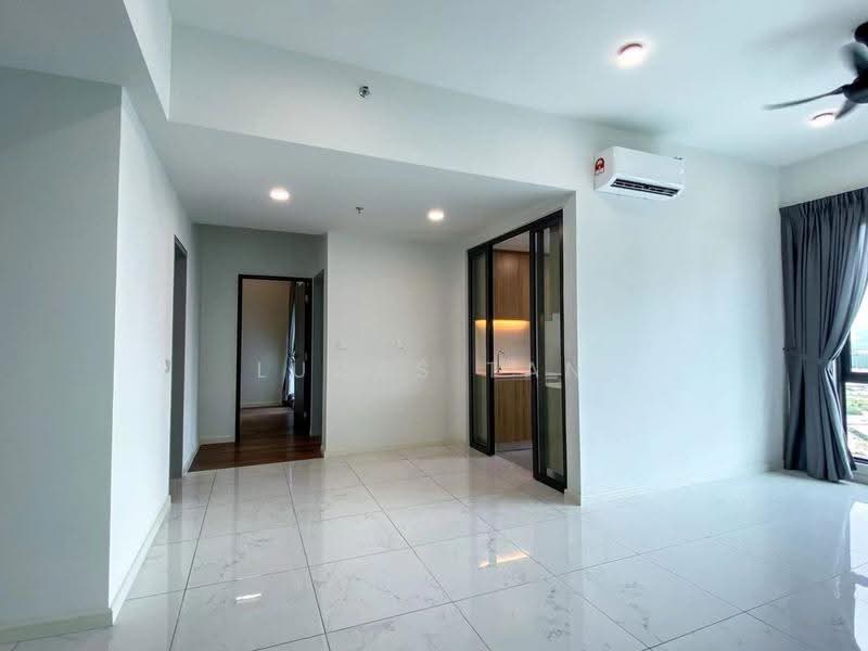 Kediaman Servis untuk Disewa di Suasana @ Utropolis - Lucas Tan - Living Room - PropertyGuru.com.my