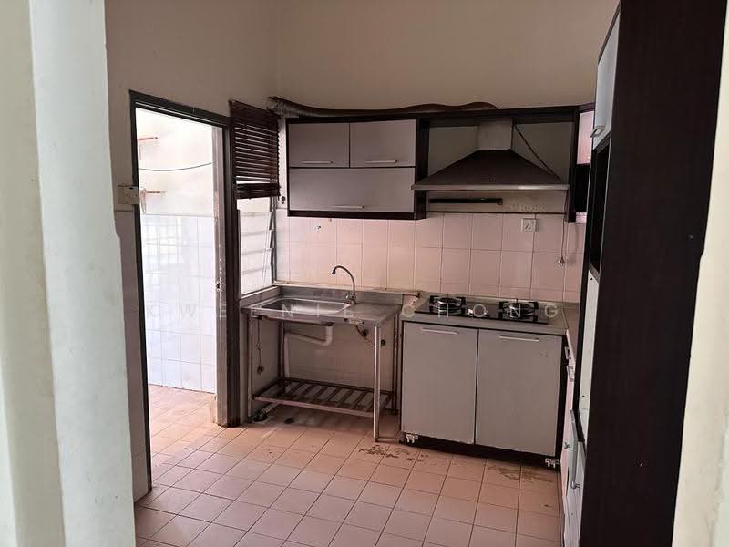 Rumah Teres 2.5-Tingkat untuk Dijual di Taman Kurnia Indah (Cheras) - Kweenie Chong - Kitchen - PropertyGuru.com.my