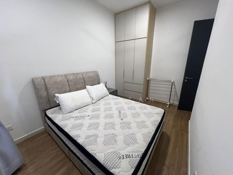 Service Residence for Sale at Sunway Velocity TWO - Billy Tan - Bedroom - PropertyGuru.com.my