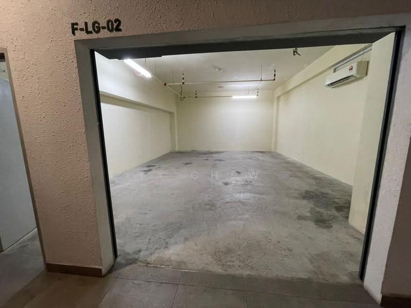 Shop / Office for Sale in Shah Alam (Selangor) - TY Chew - Entrance - PropertyGuru.com.my