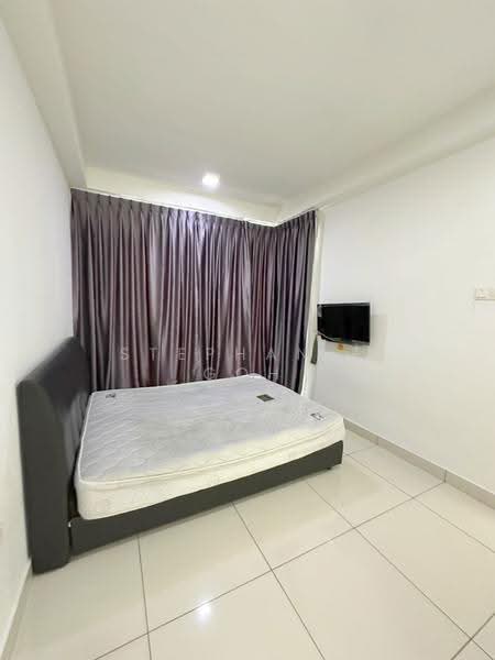 Kediaman Servis untuk Disewa di KSL Residence @ Daya - Stephanie Goh - Bedroom - PropertyGuru.com.my