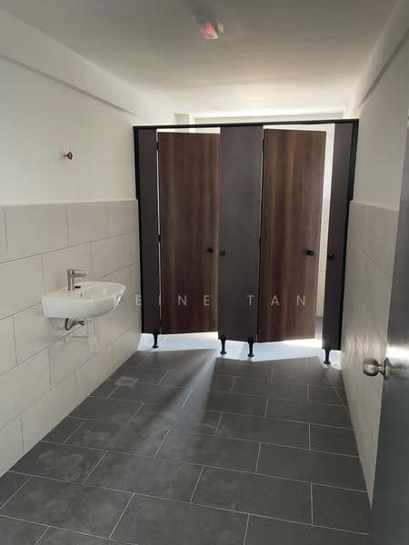 Factory for Rent in NCT Smart Industrial Park (Sepang) - Eleine Tan - Bathroom - PropertyGuru.com.my