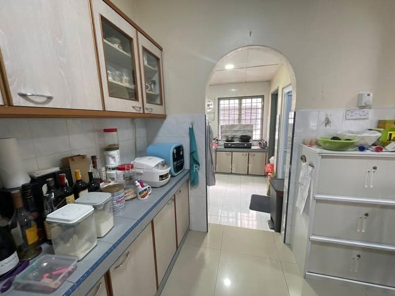 2-storey Terraced House for Sale in SS 23, Taman Sea (Petaling Jaya) - Fahim Rustam - Kitchen - PropertyGuru.com.my