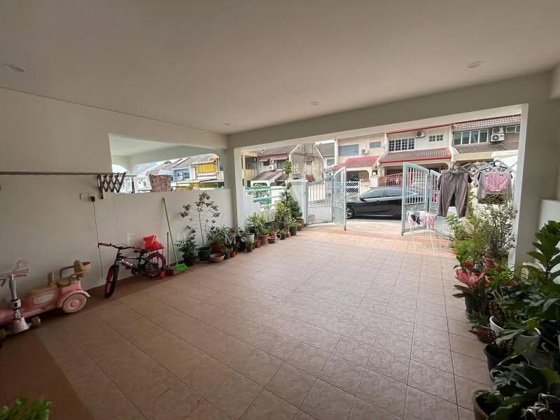 2-storey Terraced House for Sale in SS 23, Taman Sea (Petaling Jaya) - Fahim Rustam - Exterior - PropertyGuru.com.my