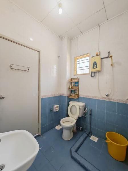 Rumah Teres 2-Tingkat untuk Dijual di Taman Puchong Prima (Puchong) - Evan Goh - Bathroom - PropertyGuru.com.my