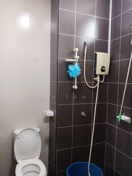 Pangsapuri untuk Disewa di Horizon Residence (Dwi Mutiara) - VJ Toh - Bathroom - PropertyGuru.com.my