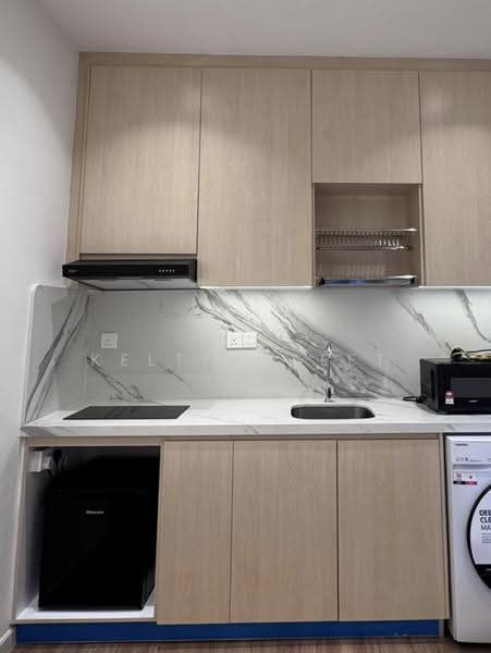 Kediaman Servis untuk Disewa di Sunway Velocity TWO - Kelton Seet - Kitchen - PropertyGuru.com.my