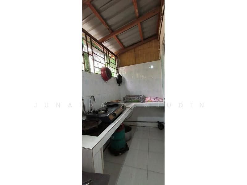 Rumah Teres 2-Tingkat untuk Dijual di Subang Bestari (Shah Alam) - Junaida Zamjudin - Kitchen - PropertyGuru.com.my