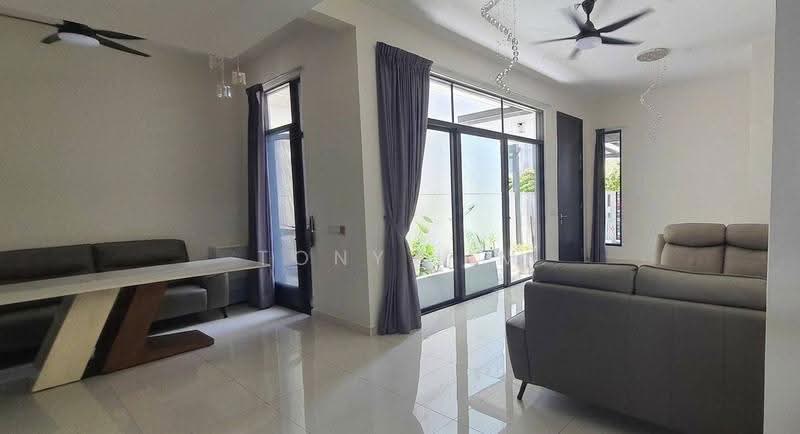 Terraced House for Sale in Medini (Iskandar Puteri (Nusajaya)) - Tony Lim - Living Room - PropertyGuru.com.my