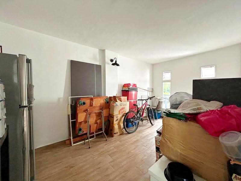 Rumah Berkembar untuk Dijual di Taman Green Lane (Jelutong) - Jin Chuah - Interior - PropertyGuru.com.my