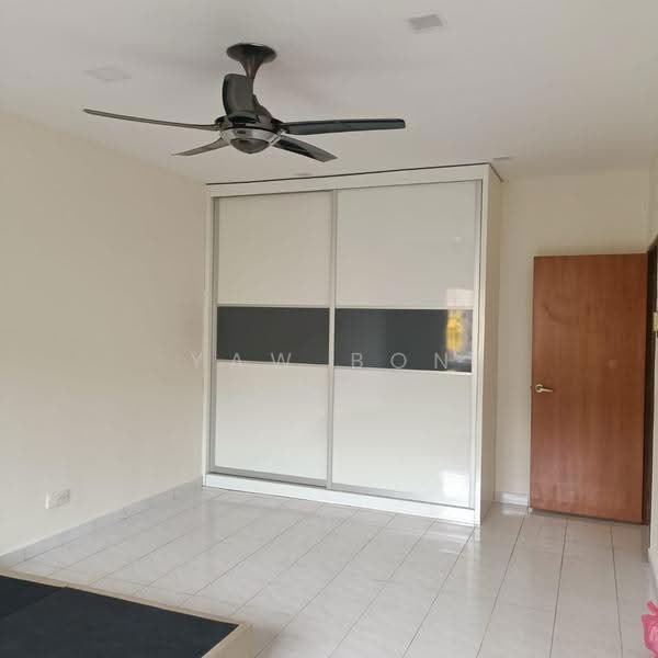 Rumah Teres 2.5-Tingkat untuk Dijual di Seri Kembangan (Selangor) - Yaw Bon Chai - Bedroom - PropertyGuru.com.my