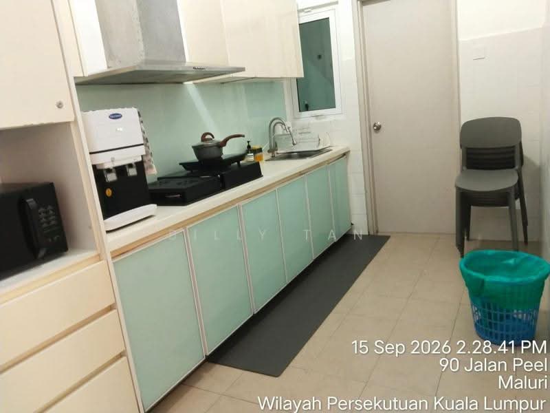 Kediaman Servis untuk Dijual di V Residence 3 @ Sunway Velocity - Billy Tan - Kitchen - PropertyGuru.com.my