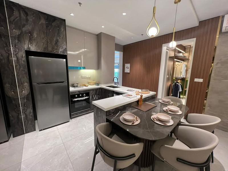 Kediaman Servis untuk Dijual di Binastra Cochrane - Tw Lun - Kitchen - PropertyGuru.com.my