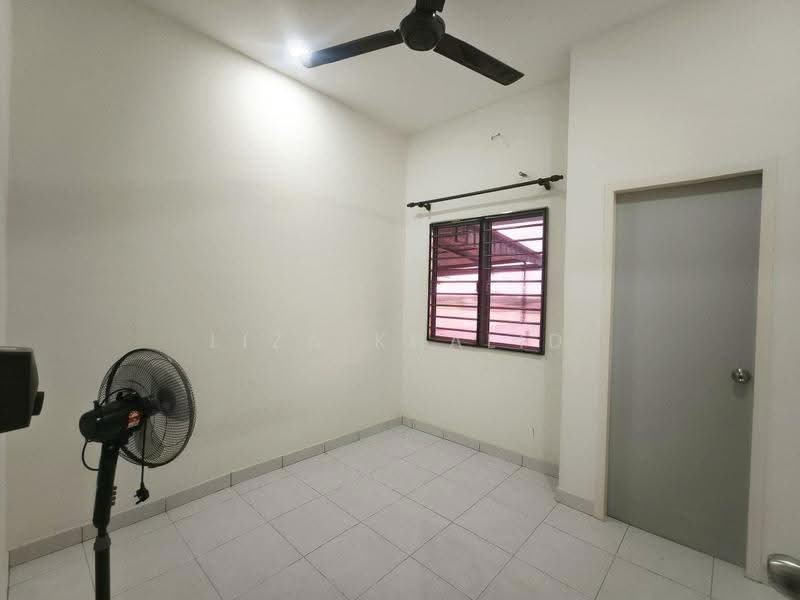Rumah Teres 2-Tingkat untuk Dijual di Bandar Puncak Alam (Puncak Alam) - Liza Khalid - PropertyGuru.com.my