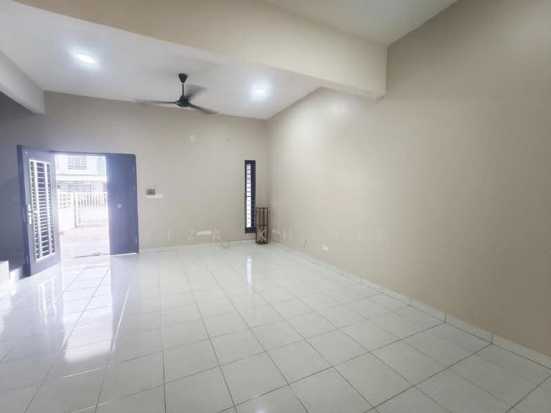 Rumah Teres 2-Tingkat untuk Dijual di Bandar Puncak Alam (Puncak Alam) - Liza Khalid - PropertyGuru.com.my