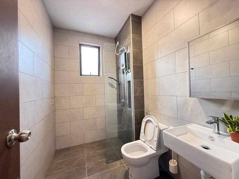 2-storey Terraced House for Rent in Cyberjaya (Selangor) - NoraFizah Gapar - Bathroom - PropertyGuru.com.my