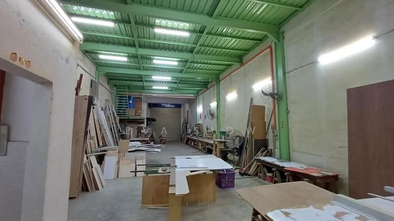 Terrace Factory for Sale in Taman Mount Austin (Tebrau) - Eva Siow - Interior - PropertyGuru.com.my