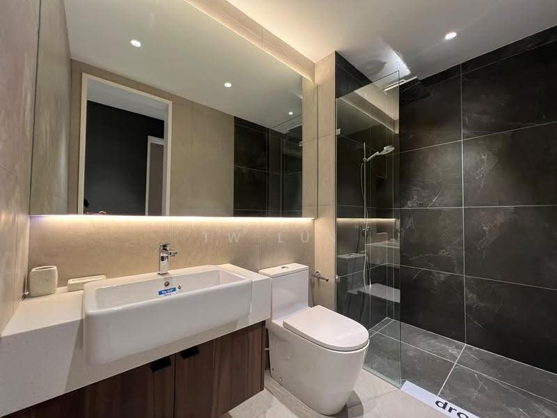 Kediaman Servis untuk Dijual di Binastra Cochrane - Tw Lun - Bathroom - PropertyGuru.com.my