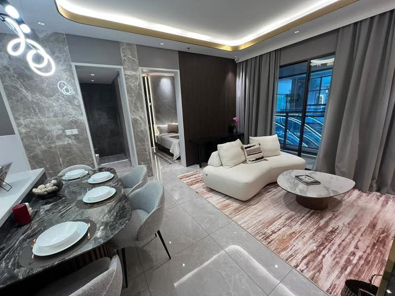 Kediaman Servis untuk Dijual di Binastra Cochrane - Tw Lun - Dining Room - PropertyGuru.com.my
