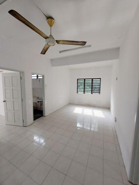 Rumah Teres untuk Dijual di Taman Seri juru (Juru) - Elvin Choo - Interior - PropertyGuru.com.my
