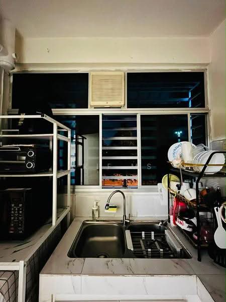 Apartment for Sale at Seri Mutiara Mas - Arif MS - Kitchen - PropertyGuru.com.my