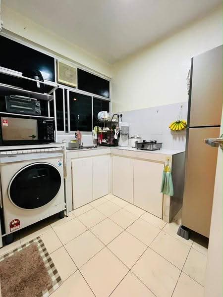 Apartment for Sale at Seri Mutiara Mas - Arif MS - Kitchen - PropertyGuru.com.my