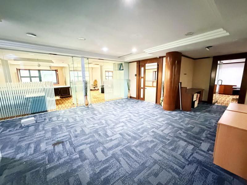 Kedai untuk Dijual di Petaling Jaya (Selangor) - Weng Tan - Interior - PropertyGuru.com.my