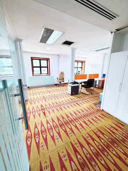 Kedai untuk Dijual di Petaling Jaya (Selangor) - Weng Tan - Interior - PropertyGuru.com.my