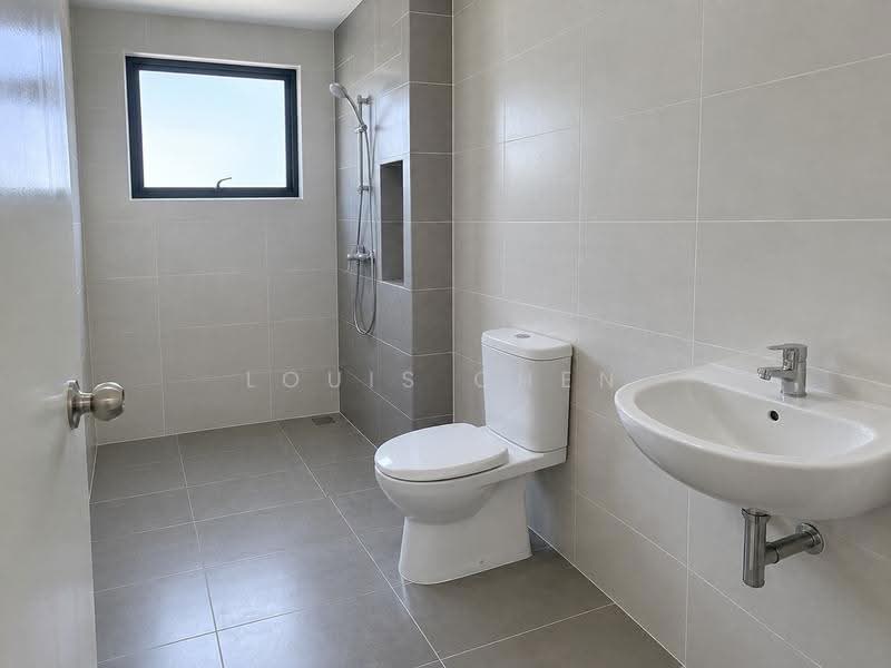 2-storey Terraced House for Sale in Taman Desa Cheras (Cheras) - Louis Chen - Bathroom - PropertyGuru.com.my