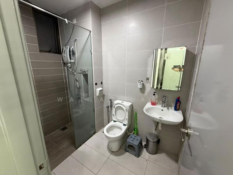 Kondominium untuk Disewa di PARC Regency (Residensi Masai) - Wallace Ang - Bathroom - PropertyGuru.com.my