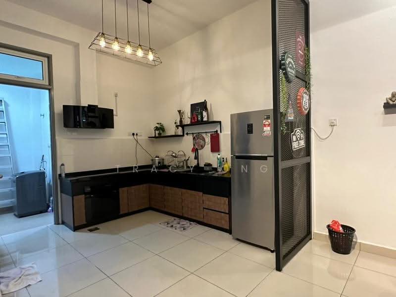 Rumah Teres 3-Tingkat untuk Disewa di Taman Nusa Sentral (Iskandar Puteri (Nusajaya)) - Tracy Ong - Kitchen - PropertyGuru.com.my