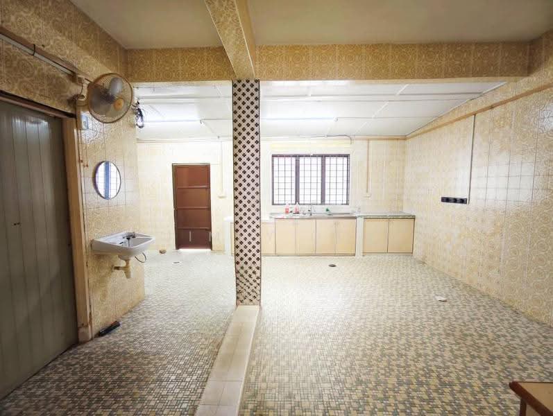 Rumah Teres 2-Tingkat untuk Disewa di Taman Sri Tebrau (Johor Bahru) - Jimmy Ooi - Kitchen - PropertyGuru.com.my