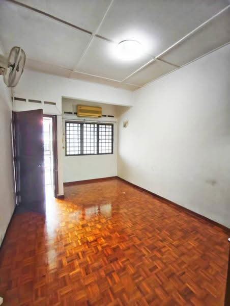 Rumah Teres 2-Tingkat untuk Disewa di Taman Sri Tebrau (Johor Bahru) - Jimmy Ooi - Interior - PropertyGuru.com.my