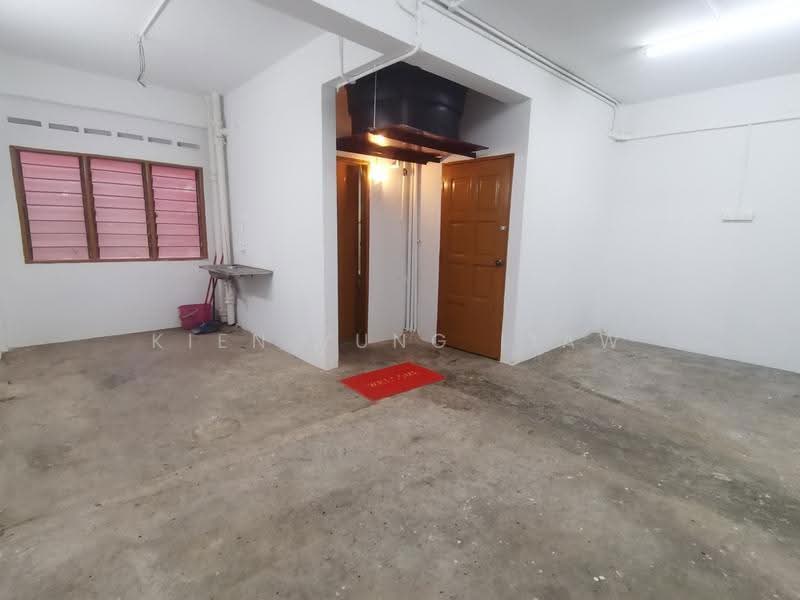 Shop / Office for Rent in Klang (Selangor) - Kien Yung Liaw - Entrance - PropertyGuru.com.my