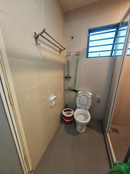 Townhouse for Sale in 16 Sierra (Puchong) - Grace Tham - Bathroom - PropertyGuru.com.my