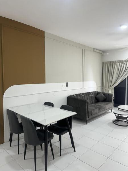Kondominium untuk Disewa di Residensi Sateria - Alex Seow - Living Room - PropertyGuru.com.my