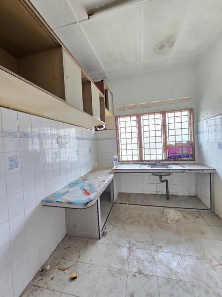 Rumah Teres 1-Tingkat untuk Dijual di Taman Universiti (Skudai) - Sean Yeoh - Kitchen - PropertyGuru.com.my
