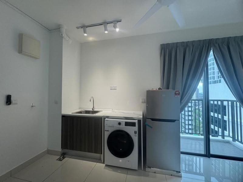 Kediaman Servis untuk Dijual di The New Duo @ Edumetro - Allie . - Kitchen - PropertyGuru.com.my