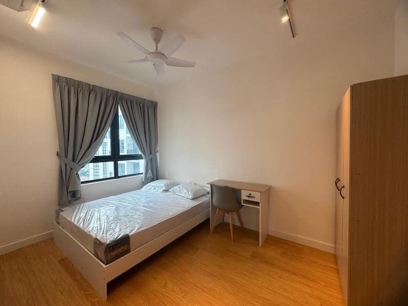 Kediaman Servis untuk Dijual di The New Duo @ Edumetro - Allie . - Bedroom - PropertyGuru.com.my