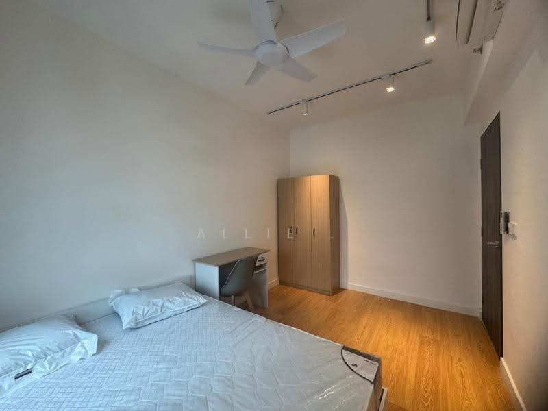 Kediaman Servis untuk Dijual di The New Duo @ Edumetro - Allie . - Bedroom - PropertyGuru.com.my