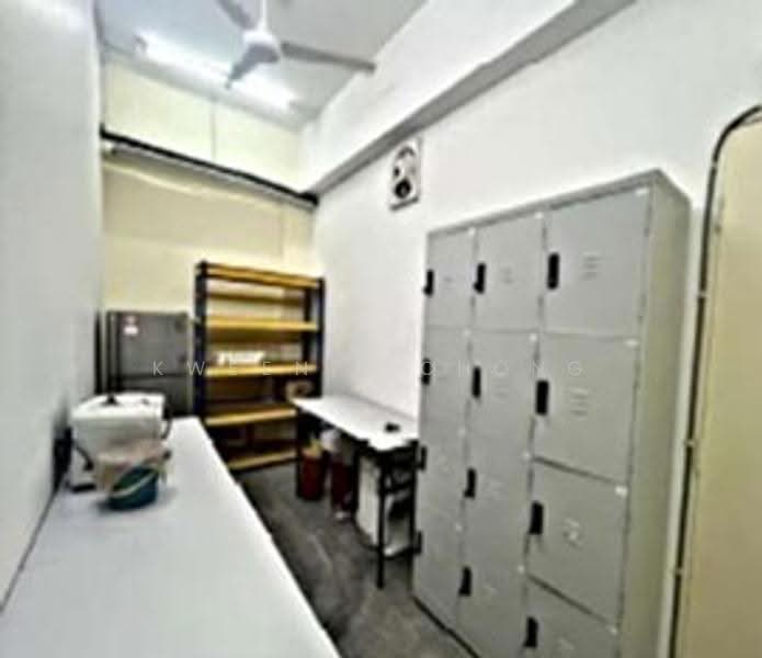 Shop / Office untuk Dijual di BANDAR PUCHONG JAYA (Puchong) - Kweenie Chong - Interior - PropertyGuru.com.my