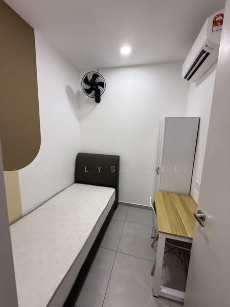Service Residence for Rent at YOLO Signature Suites - Verlyss Lee - Bedroom - PropertyGuru.com.my