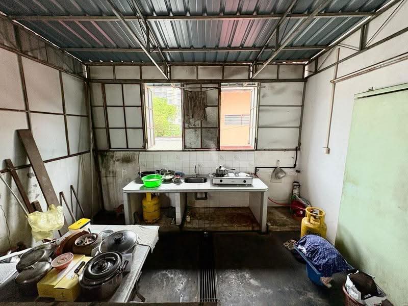 Rumah Berkembar untuk Dijual di Bukit Dumbar (Jelutong) - Ping Koay - Kitchen - PropertyGuru.com.my
