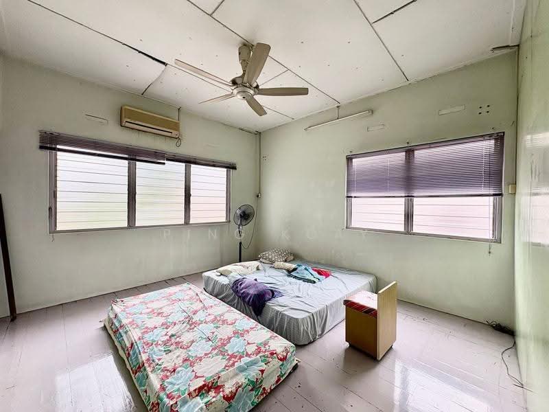 Rumah Berkembar untuk Dijual di Bukit Dumbar (Jelutong) - Ping Koay - Bedroom - PropertyGuru.com.my