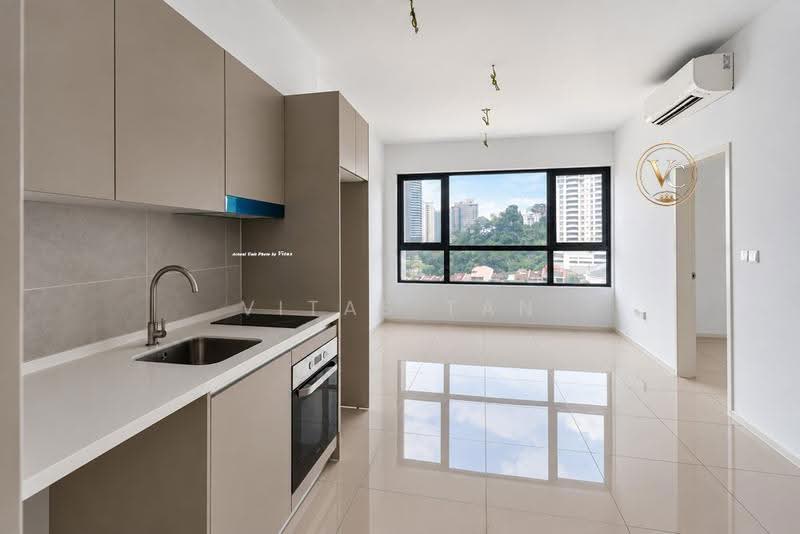 Kediaman Servis untuk Dijual di Residensi Estetik 8 (Est8) - Vitas Tan - Kitchen - PropertyGuru.com.my
