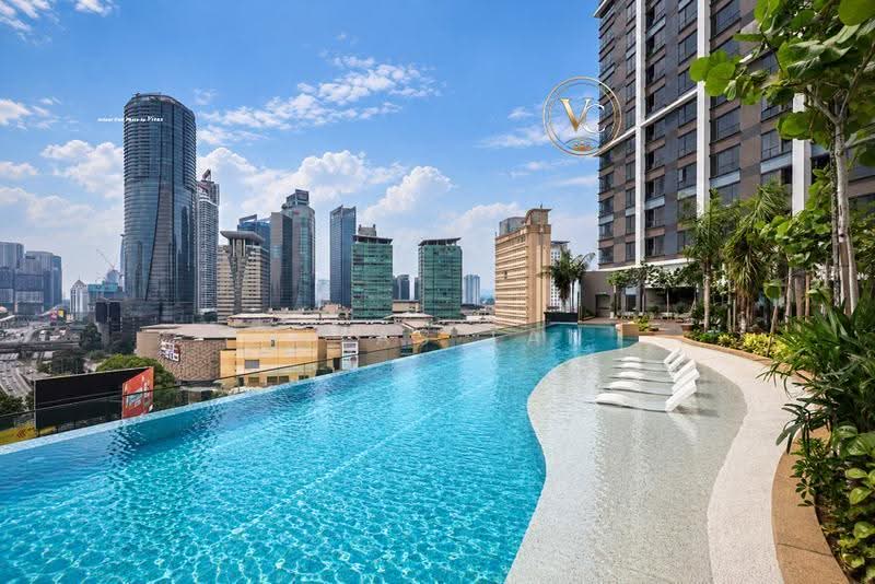 Kediaman Servis untuk Dijual di Residensi Estetik 8 (Est8) - Vitas Tan - View - PropertyGuru.com.my