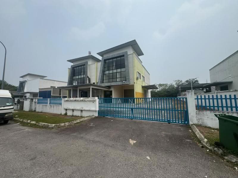 Factory for Sale in Kawasan Perindustrian Beranang (Beranang) - SW Ang - Exterior - PropertyGuru.com.my