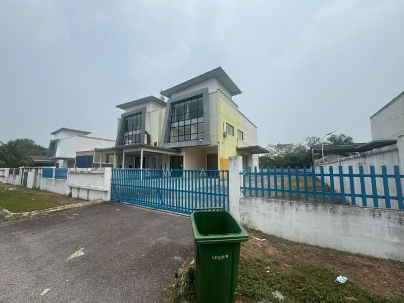 Factory for Sale in Kawasan Perindustrian Beranang (Beranang) - SW Ang - Exterior - PropertyGuru.com.my