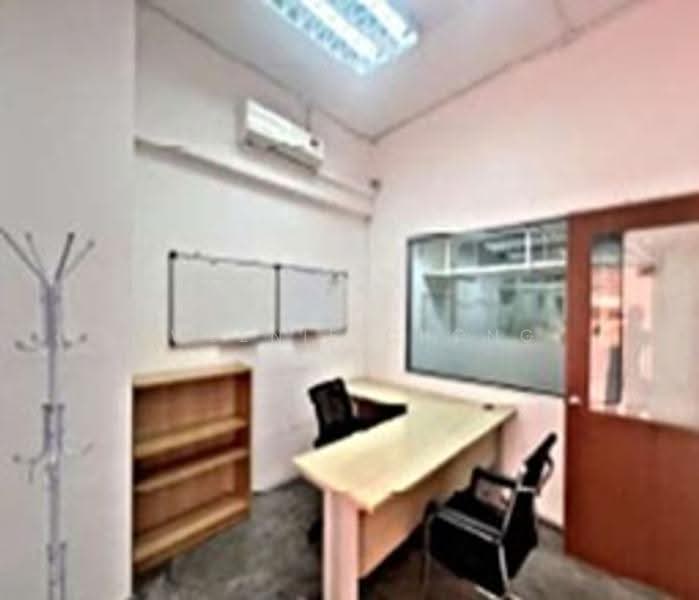 Shop / Office for Rent in BANDAR PUCHONG JAYA (Puchong) - Kweenie Chong - Study - PropertyGuru.com.my