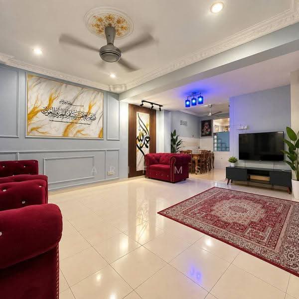 1.5-storey Terraced House for Sale in Bandar Indahpura (Kulai) - Arif MS - Living Room - PropertyGuru.com.my